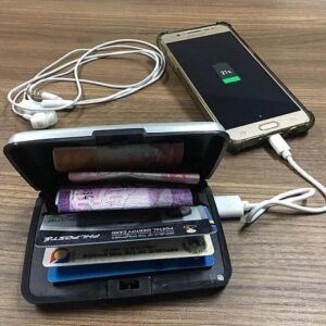 2 в 1 портфейл и преносима батерия